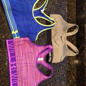 Under Armour/Nike Sports Bras Medium